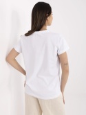 Biały t-shirt o klasycznym kroju