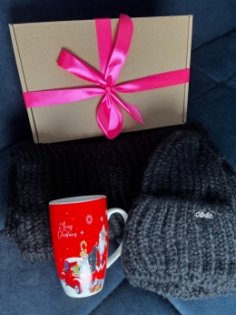 BOX PREZENTOWY komin i czapka oraz kubek